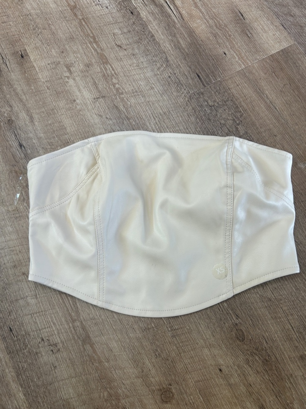 Kendall & Kylie Cream Strapless Top